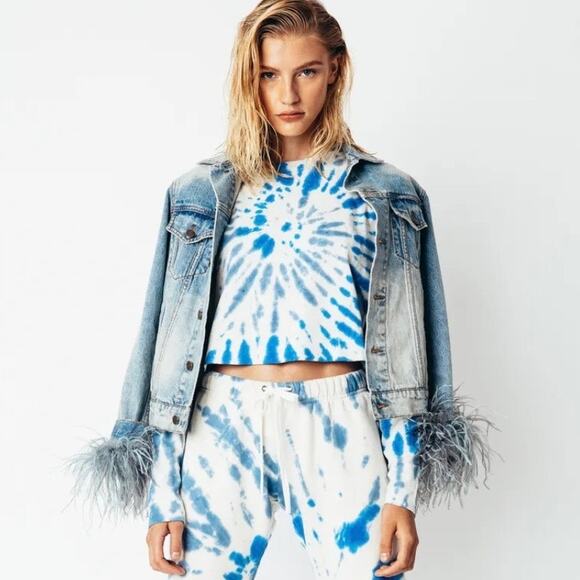 Pam & Gela Tie Dye Slouchy Crop Long Sleeve Tee - Picture 5 of 12